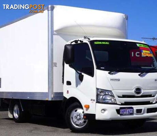 2022 HINO 300 SERIES