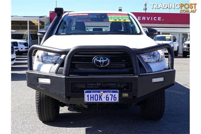 2022 TOYOTA HILUX  GUN126R 