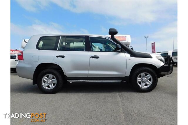 2013 TOYOTA LANDCRUISER  VDJ200R 