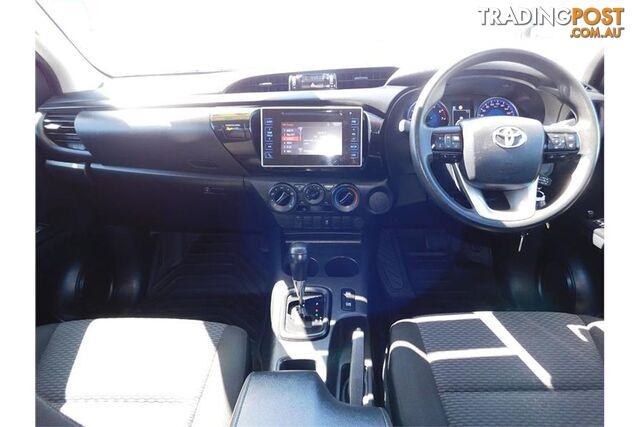 2020 TOYOTA HILUX  TGN121R 