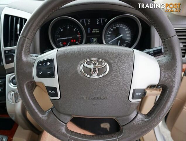 2015 TOYOTA LANDCRUISER  VDJ200R 