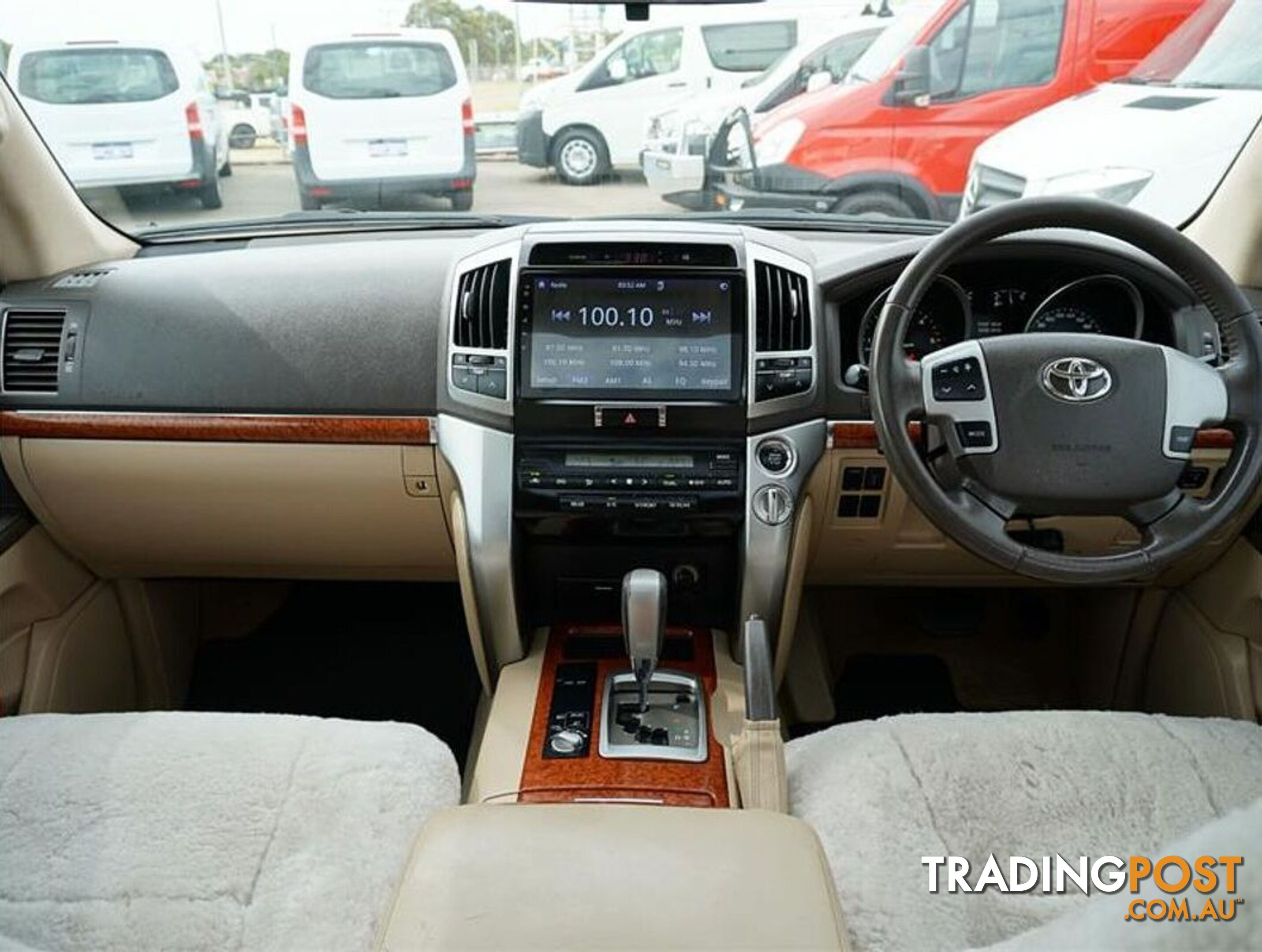 2015 TOYOTA LANDCRUISER  VDJ200R 