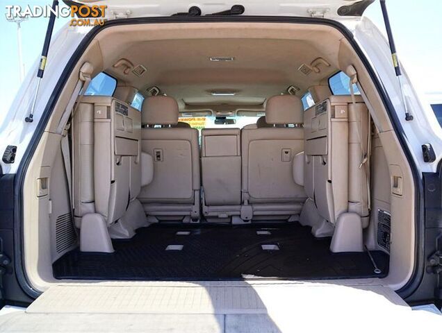 2015 TOYOTA LANDCRUISER  VDJ200R 