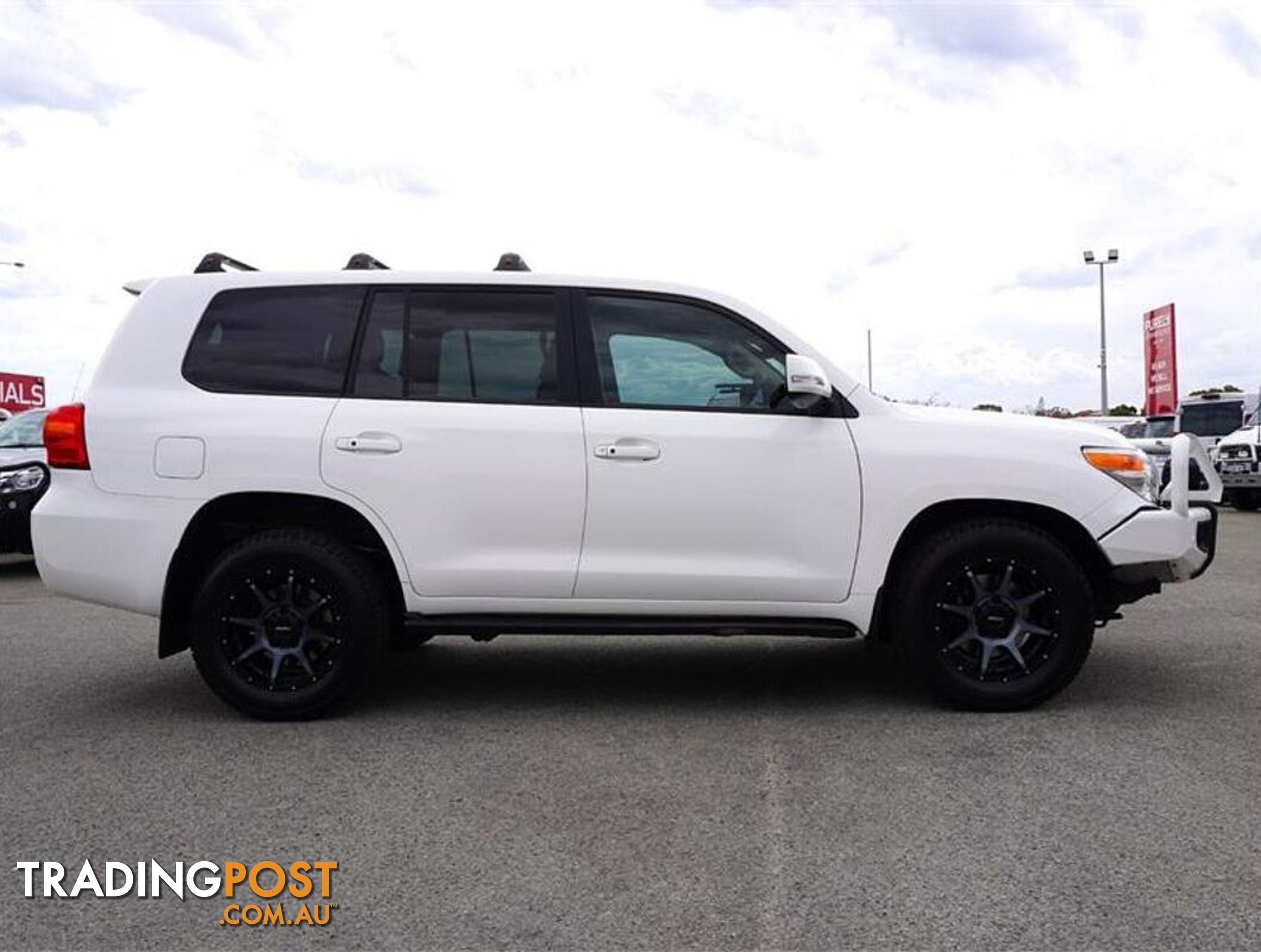 2015 TOYOTA LANDCRUISER  VDJ200R 