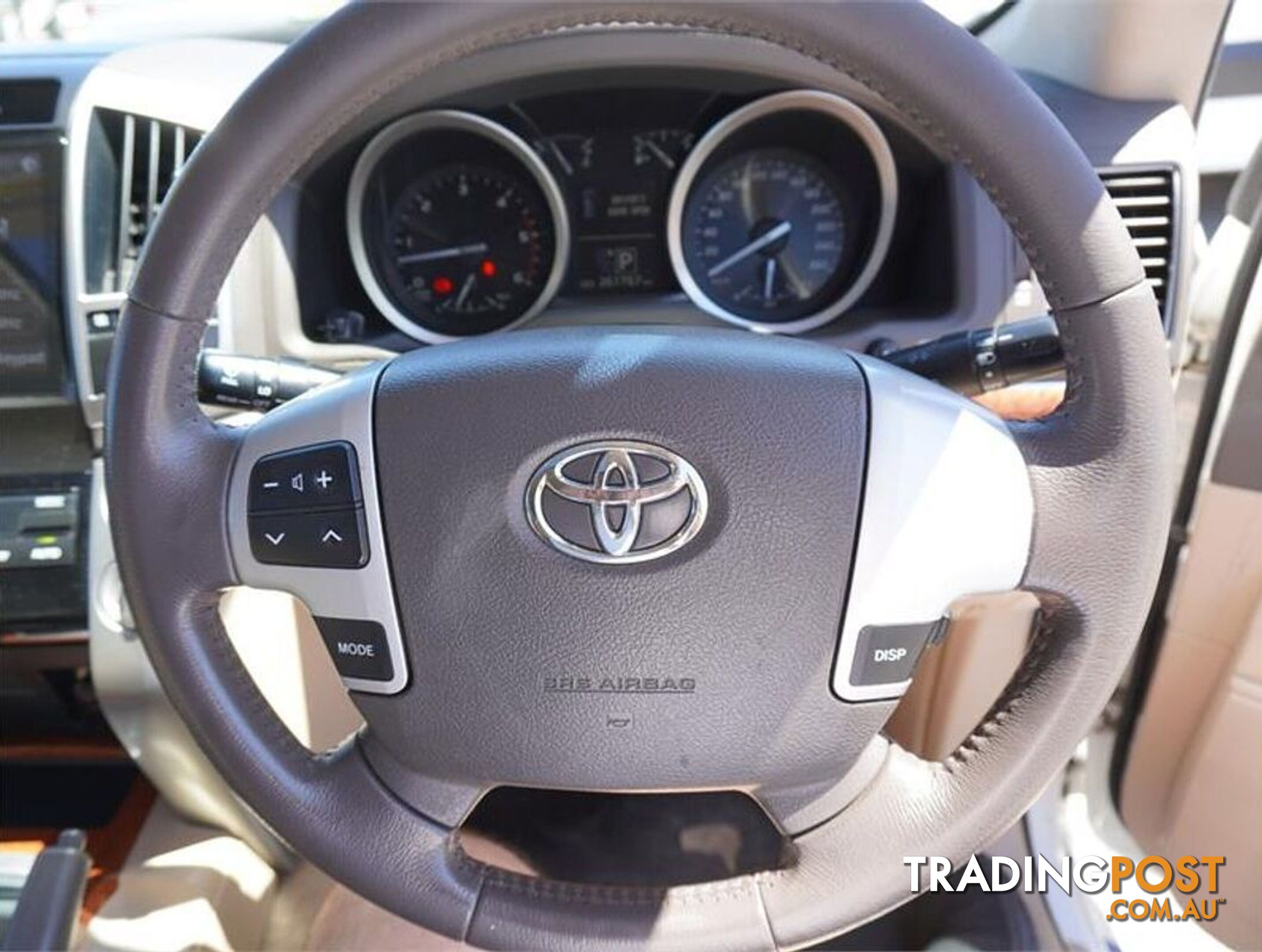 2015 TOYOTA LANDCRUISER  VDJ200R 