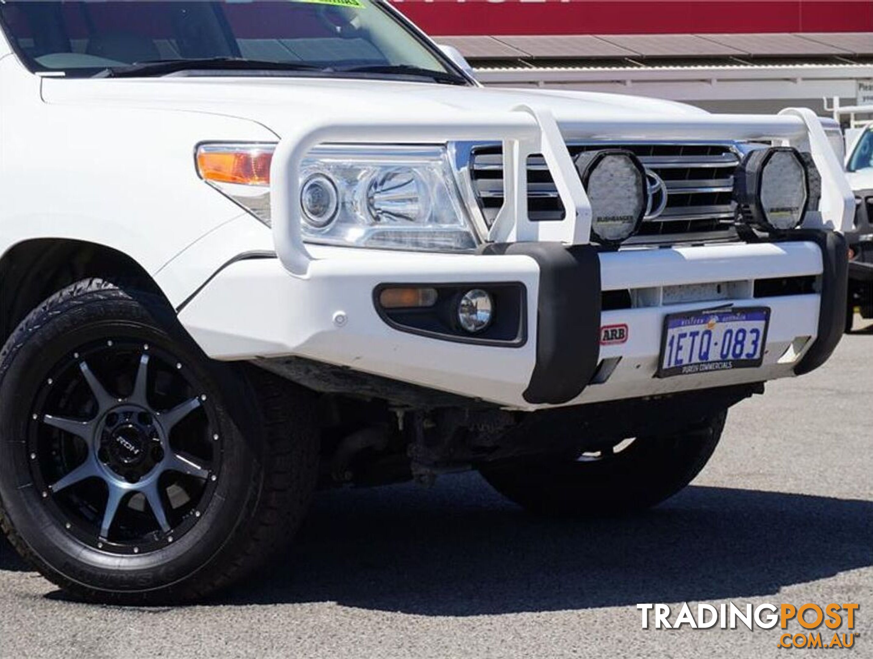 2015 TOYOTA LANDCRUISER  VDJ200R 