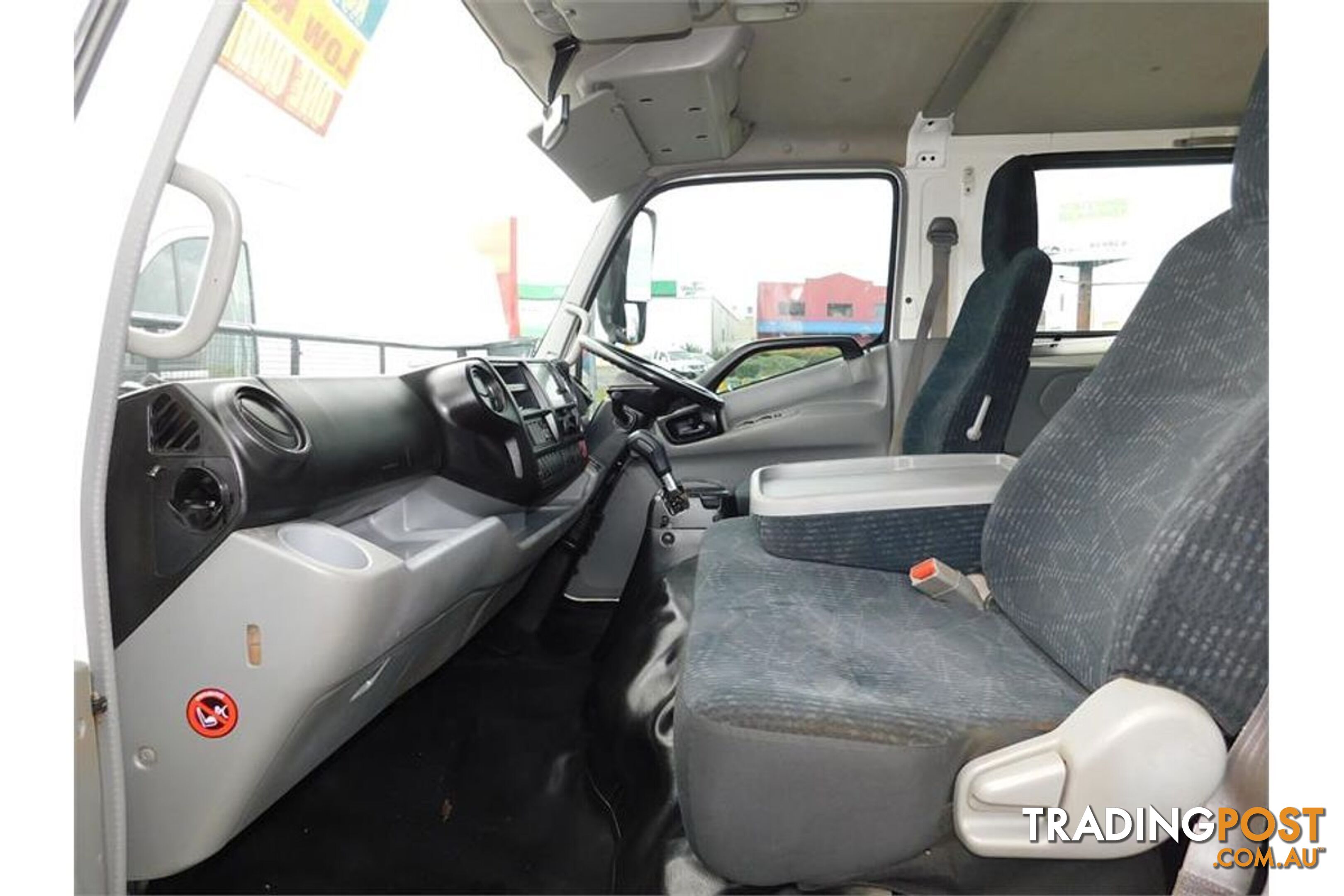 2019 HINO 300 SERIES   