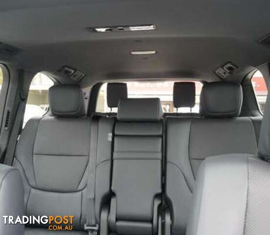 2026 TOYOTA LANDCRUISER FJA300R - photo 3 of 51