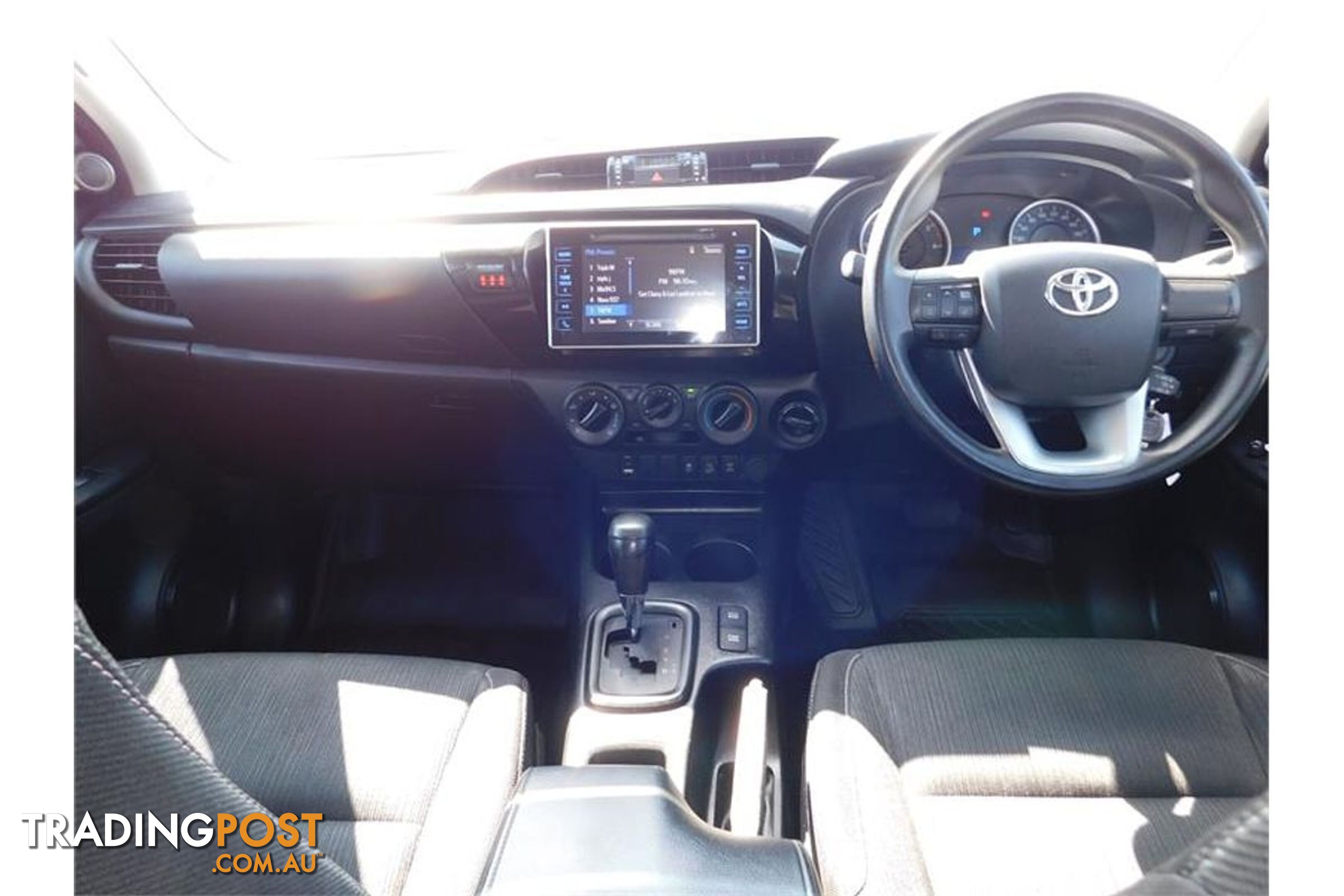 2019 TOYOTA HILUX  GUN126R 