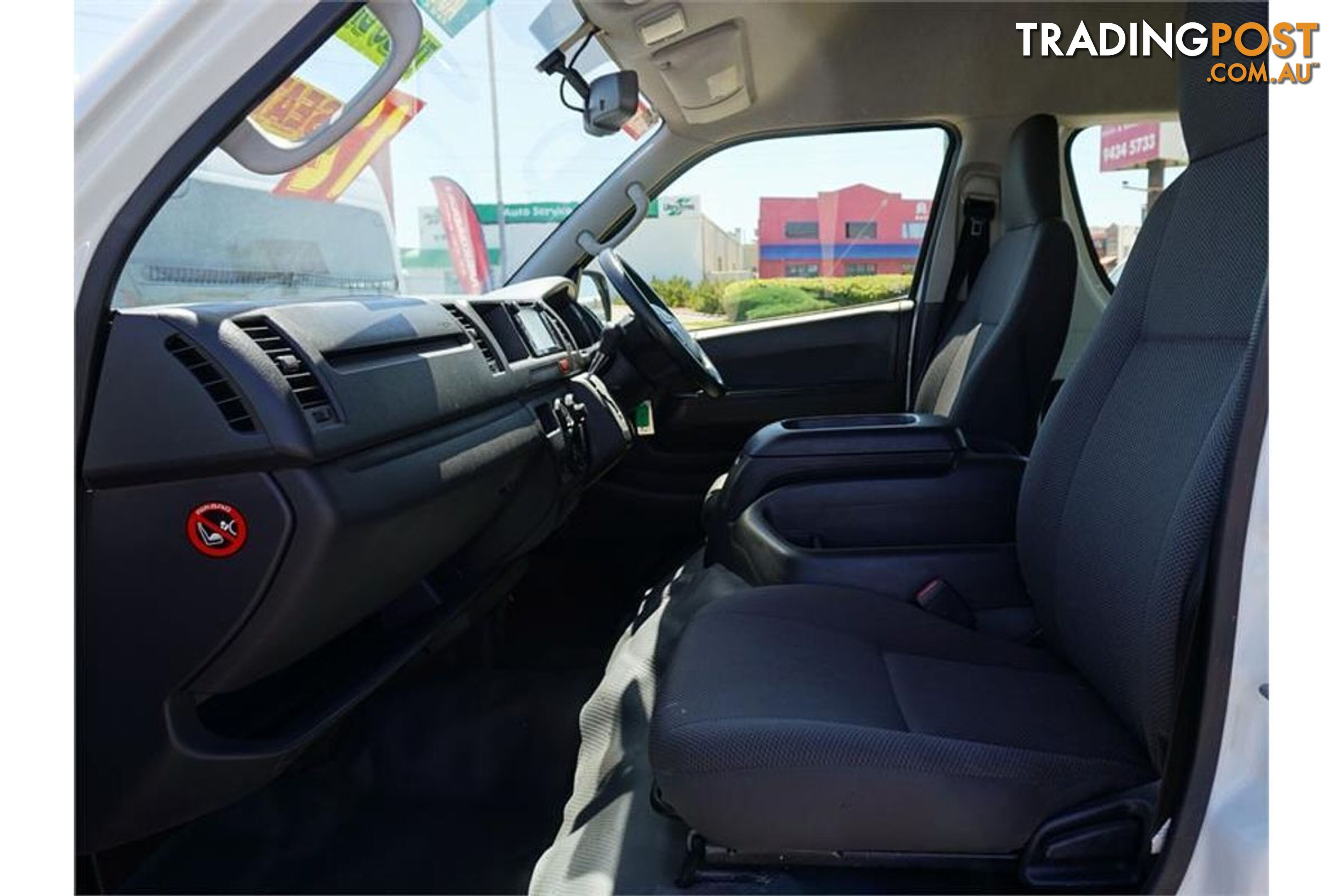 2018 TOYOTA HIACE  KDH223R 