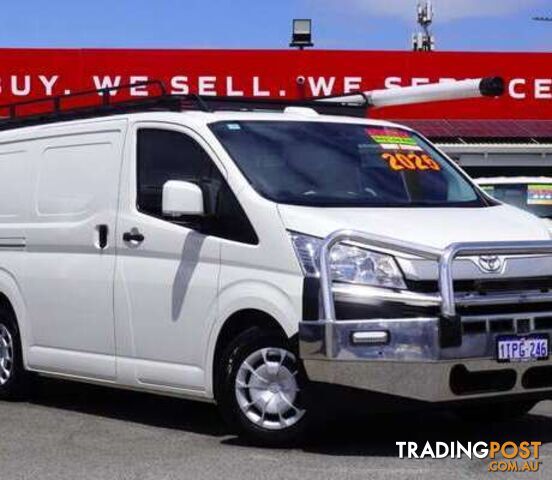 2025 TOYOTA HIACE GDH300R