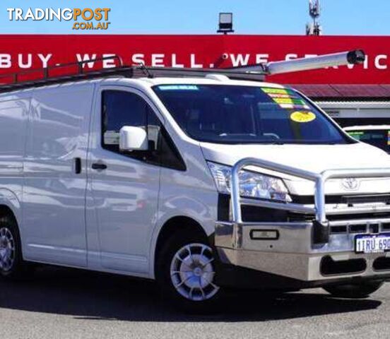 2025 TOYOTA HIACE GDH300R
