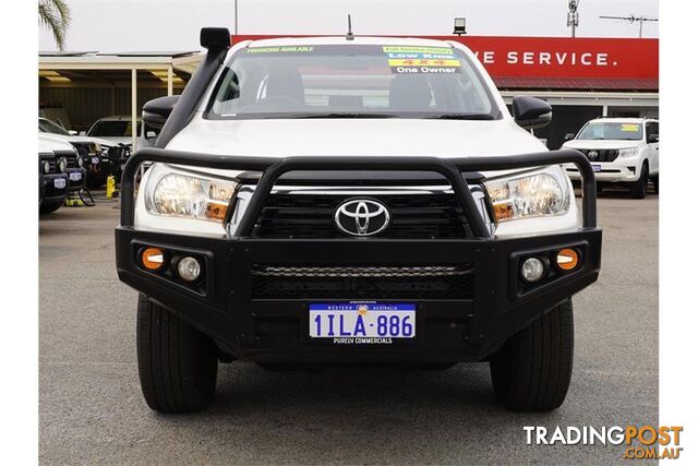 2019 TOYOTA HILUX  GUN126R 