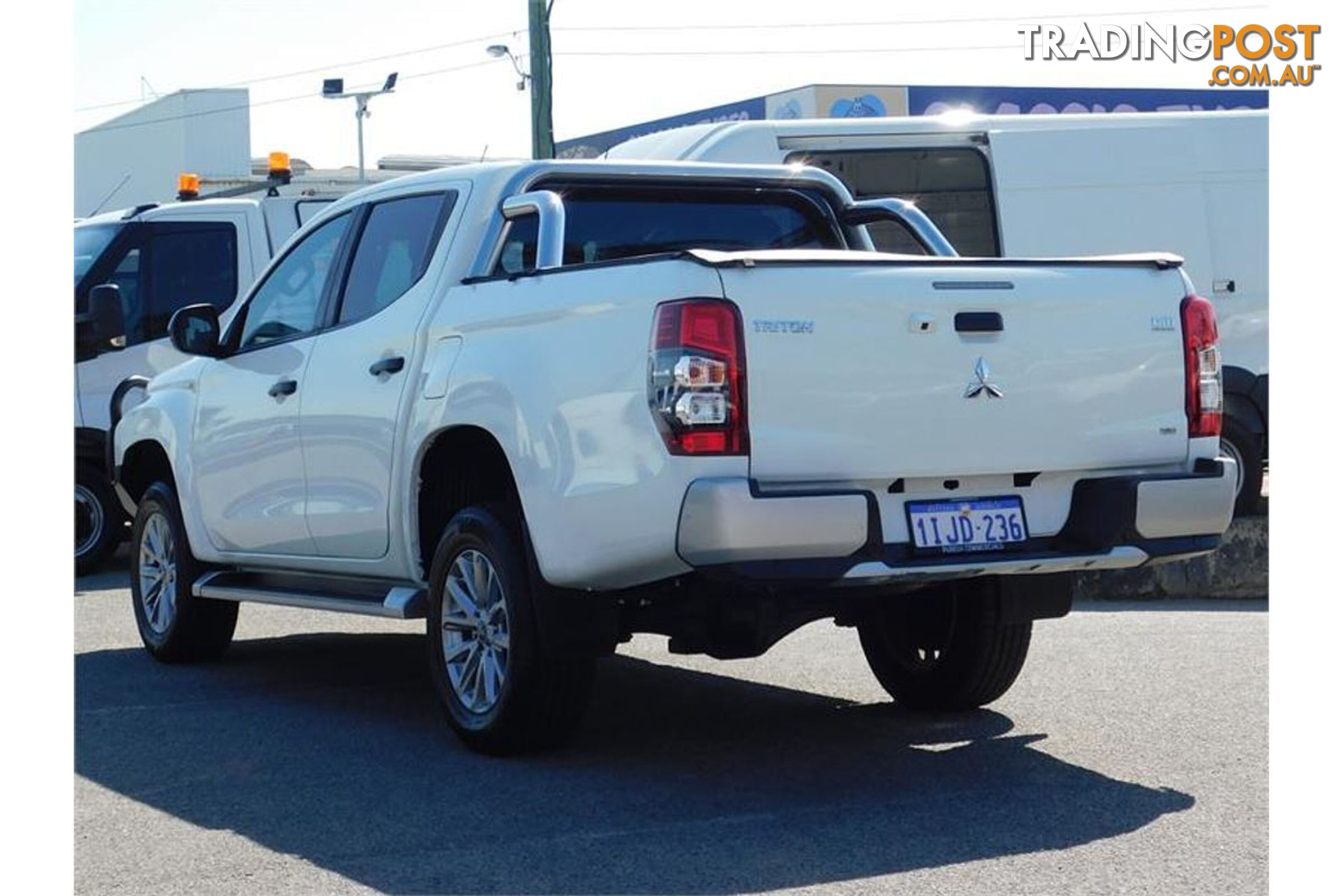 2019 MITSUBISHI TRITON  MR 