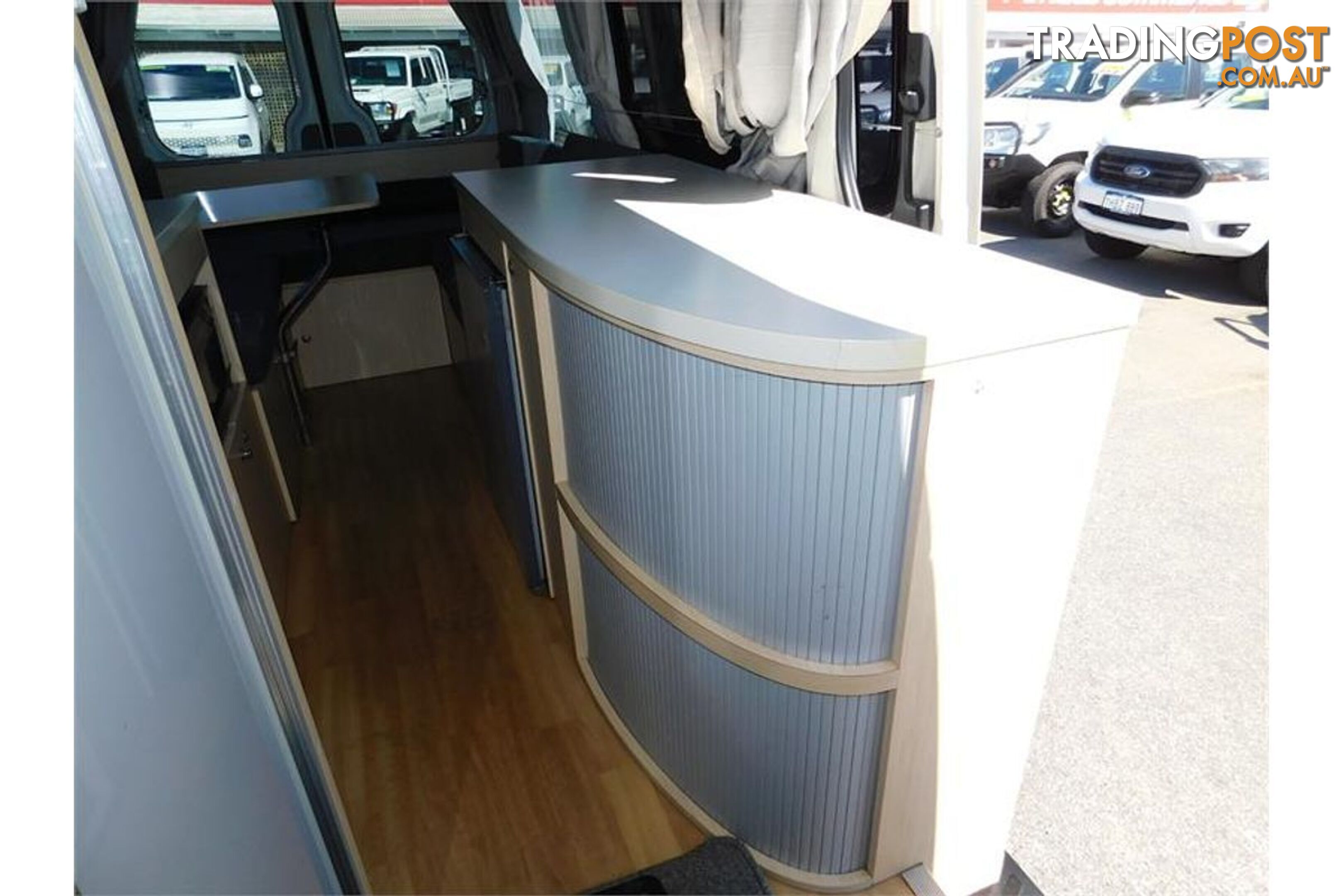 2011 VOLKSWAGEN CRAFTER  2EF1 