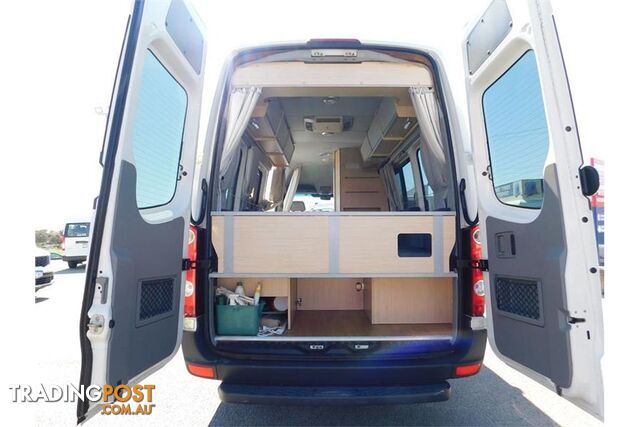 2011 VOLKSWAGEN CRAFTER  2EF1 