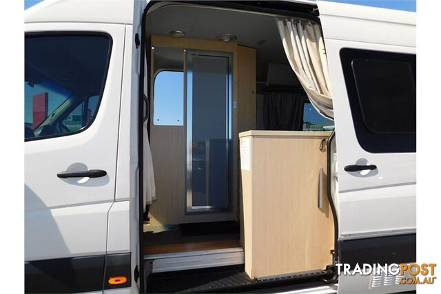 2011 VOLKSWAGEN CRAFTER  2EF1 