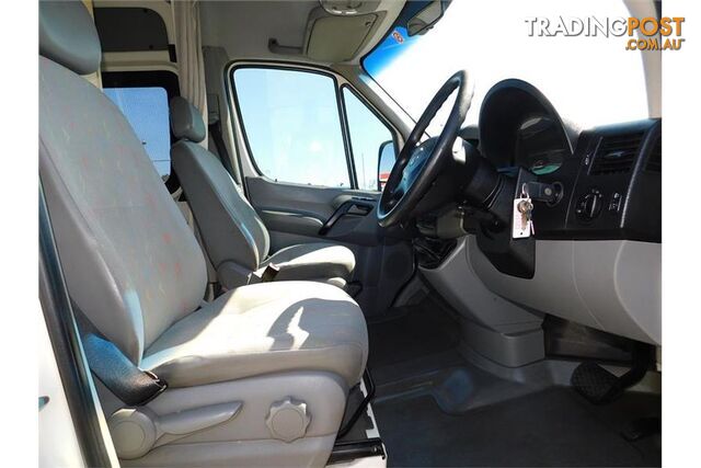 2011 VOLKSWAGEN CRAFTER  2EF1 