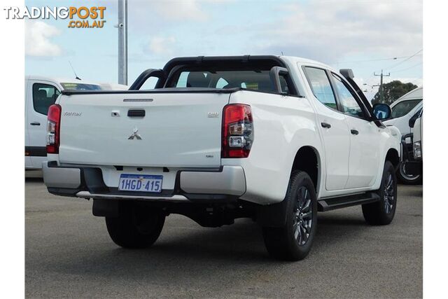 2020 MITSUBISHI TRITON  MR 