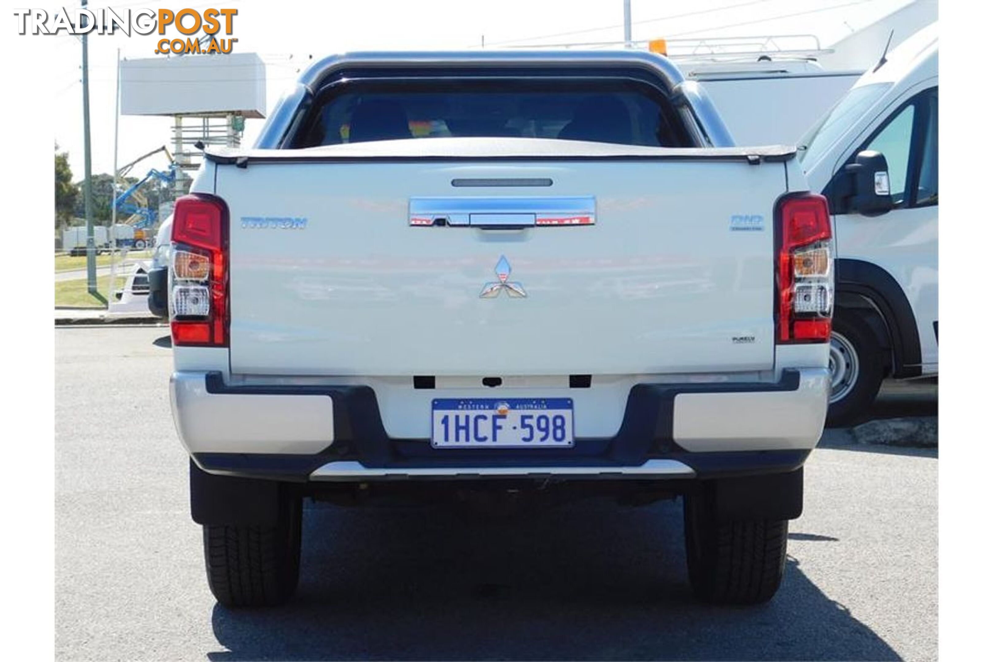 2020 MITSUBISHI TRITON  MR 