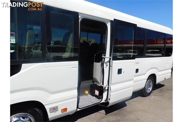 2018 TOYOTA COASTER  XZB70R 