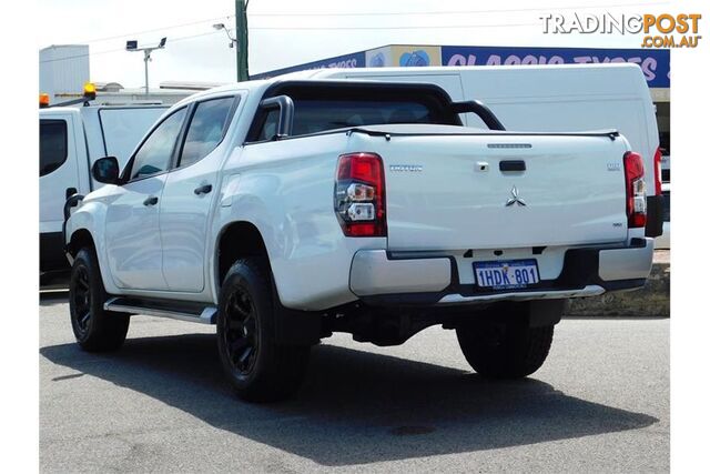 2020 MITSUBISHI TRITON  MR 