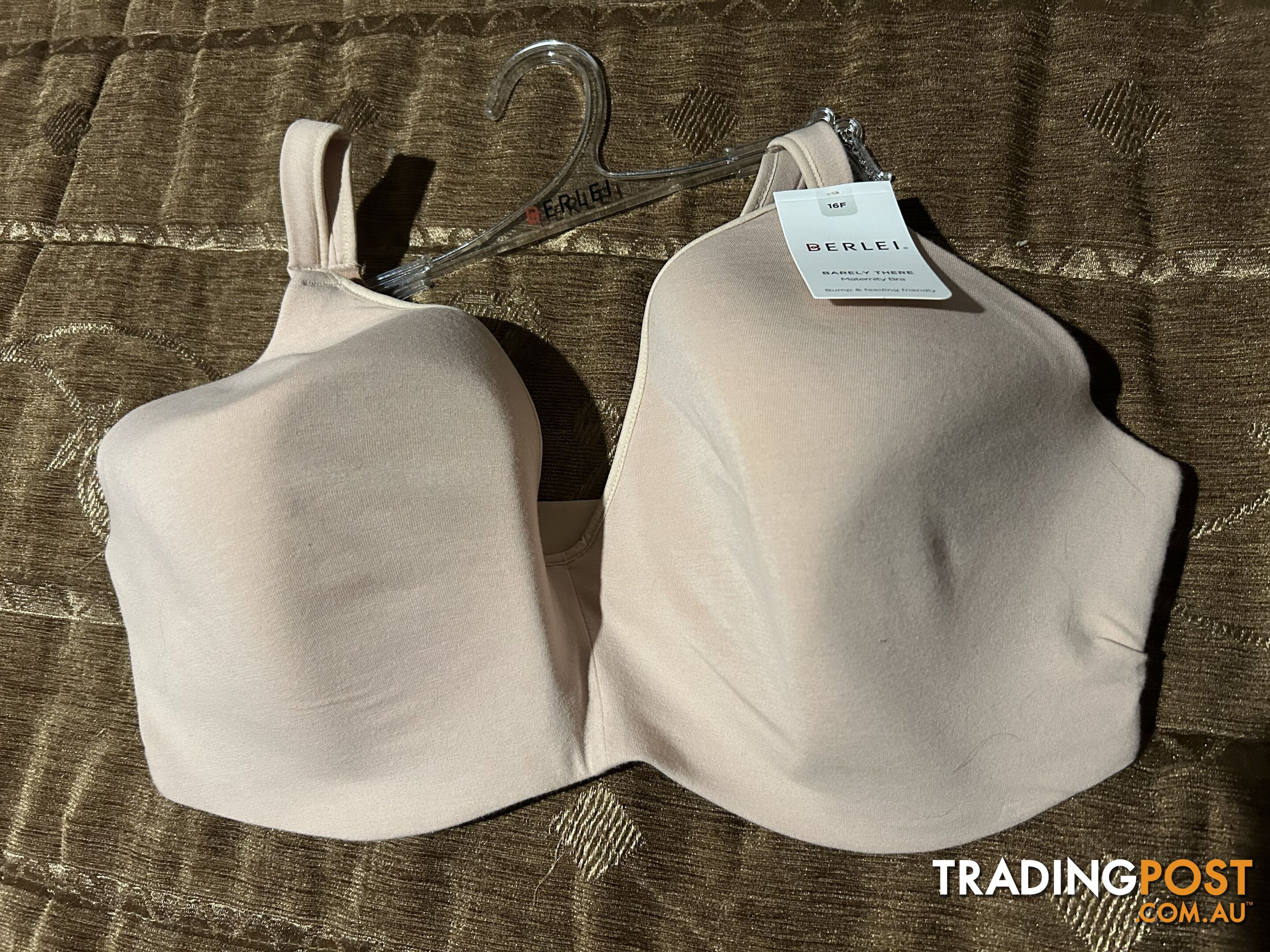 Ladies brand-new assorted bras size 16 F x 3