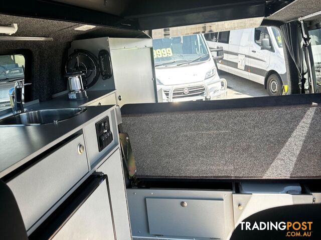 2019 VOLKSWAGEN TRANSPORTER FRONTLINE - photo 5 of 9