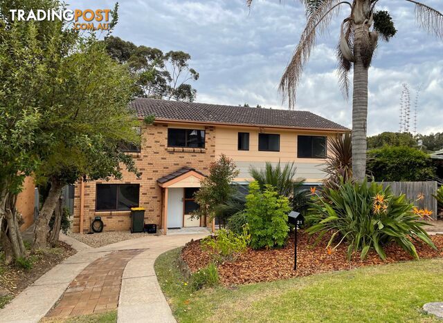 21 Lakeside Drive DALMENY NSW 2546