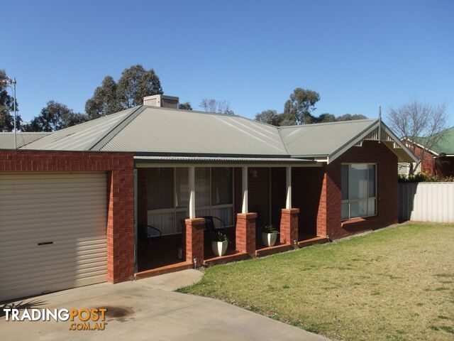 12 Canola Place ESTELLA NSW 2650