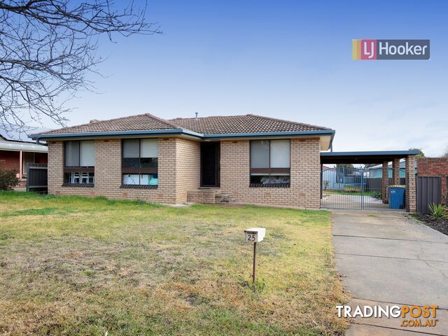 25 Cox Avenue FOREST HILL NSW 2651