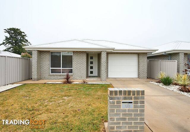 Unit 1/3 Craft Street LAKE ALBERT NSW 2650