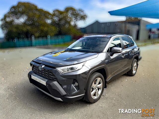 2021   GXL(AWD)HYBRID AXAH54R  5D WAGON - photo 5 of 20