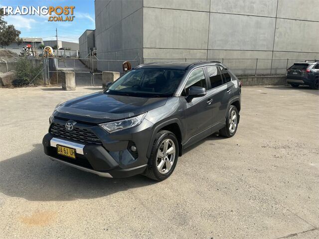2021 GXL(AWD)HYBRID AXAH54R 5D WAGON