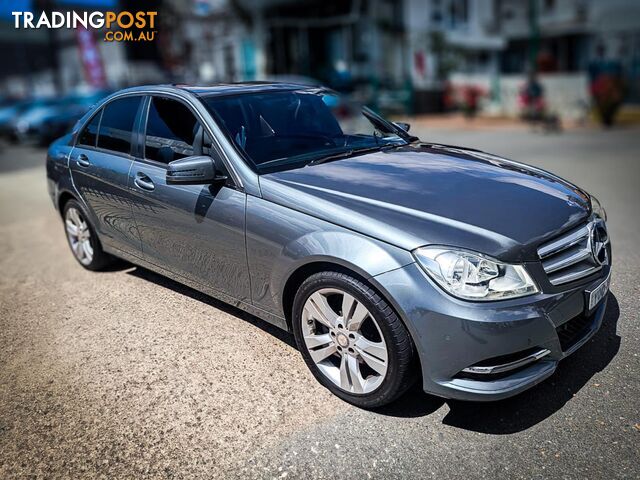 2011 CGI W204MY10 4D SEDAN