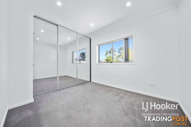 82a GREVILLEA CRESCENT GREYSTANES NSW 2145 - photo 3 of 3