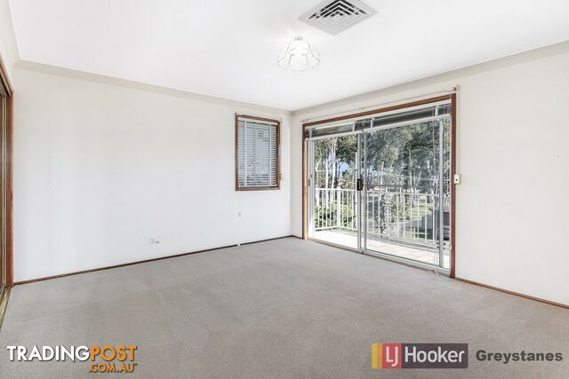 4 HEDLEY STREET GREYSTANES NSW 2145