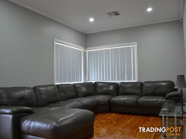 65 Bruce Street MERRYLANDS NSW 2160