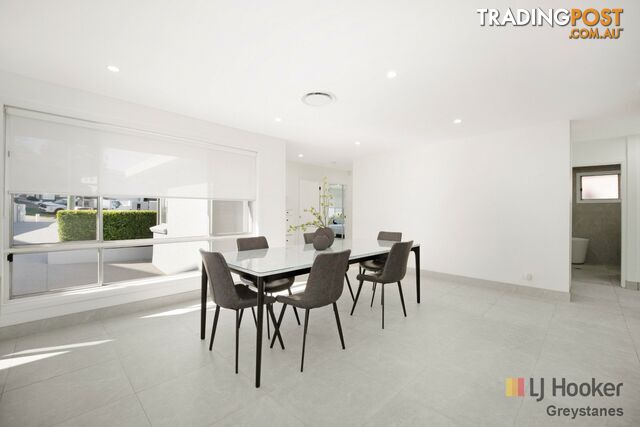 8 Poppy Place GREYSTANES NSW 2145 - photo 4 of 12