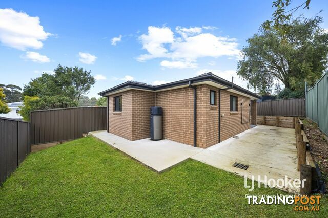 5a WALLABA PLACE GREYSTANES NSW 2145