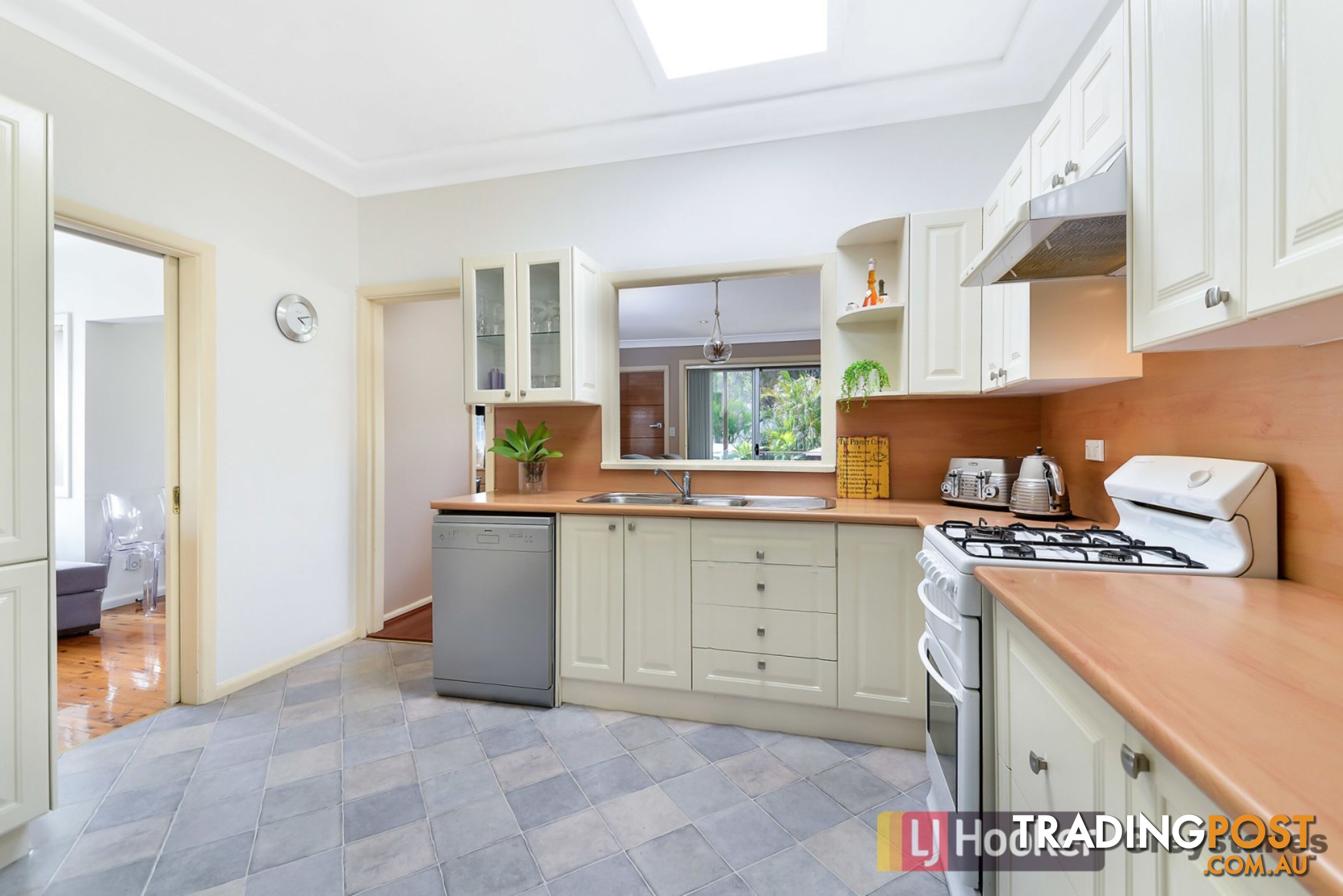 29 Warren Road WOODPARK NSW 2164