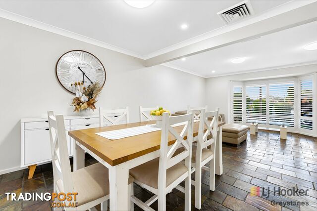 23 Darmenia Avenue GREYSTANES NSW 2145 - photo 3 of 11
