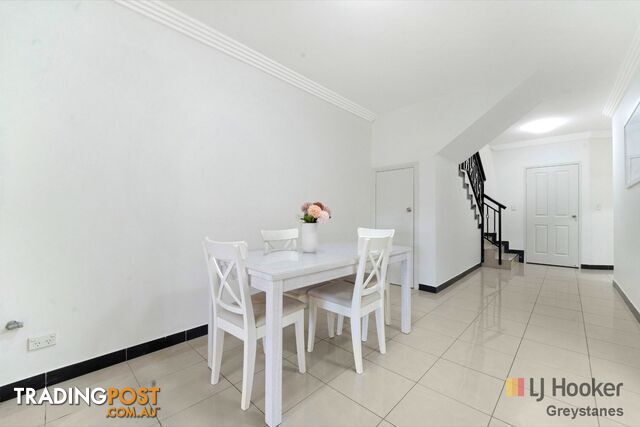 9 Hackney Street GREYSTANES NSW 2145 - photo 3 of 10