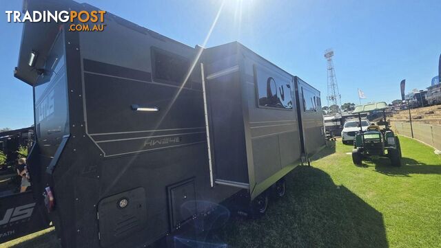 2026 LOTUS CARAVANS HOLLYWOOD HW246 24'6 - photo 3 of 26