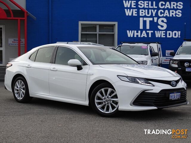 2021 TOYOTA CAMRY ASCENT AXVH70R SEDAN