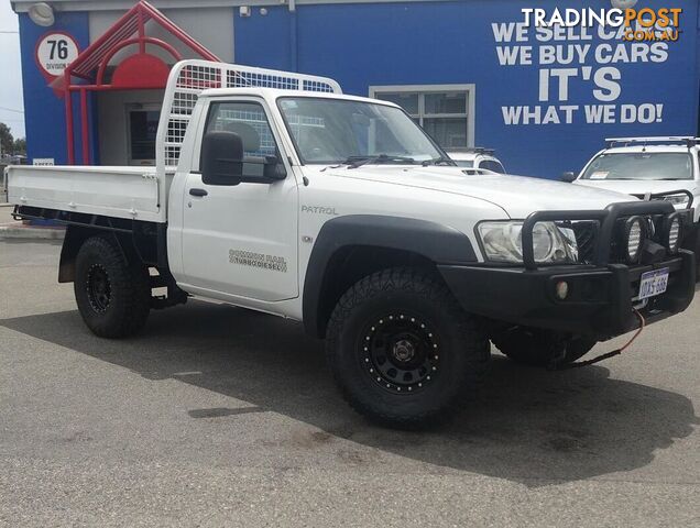 2010 NISSAN PATROL DX GU 6 CAB CHASSIS