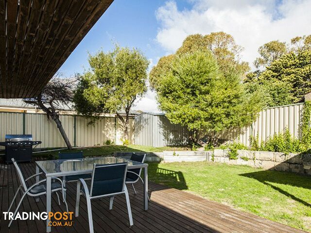 8 Benan Street KALLAROO WA 6025