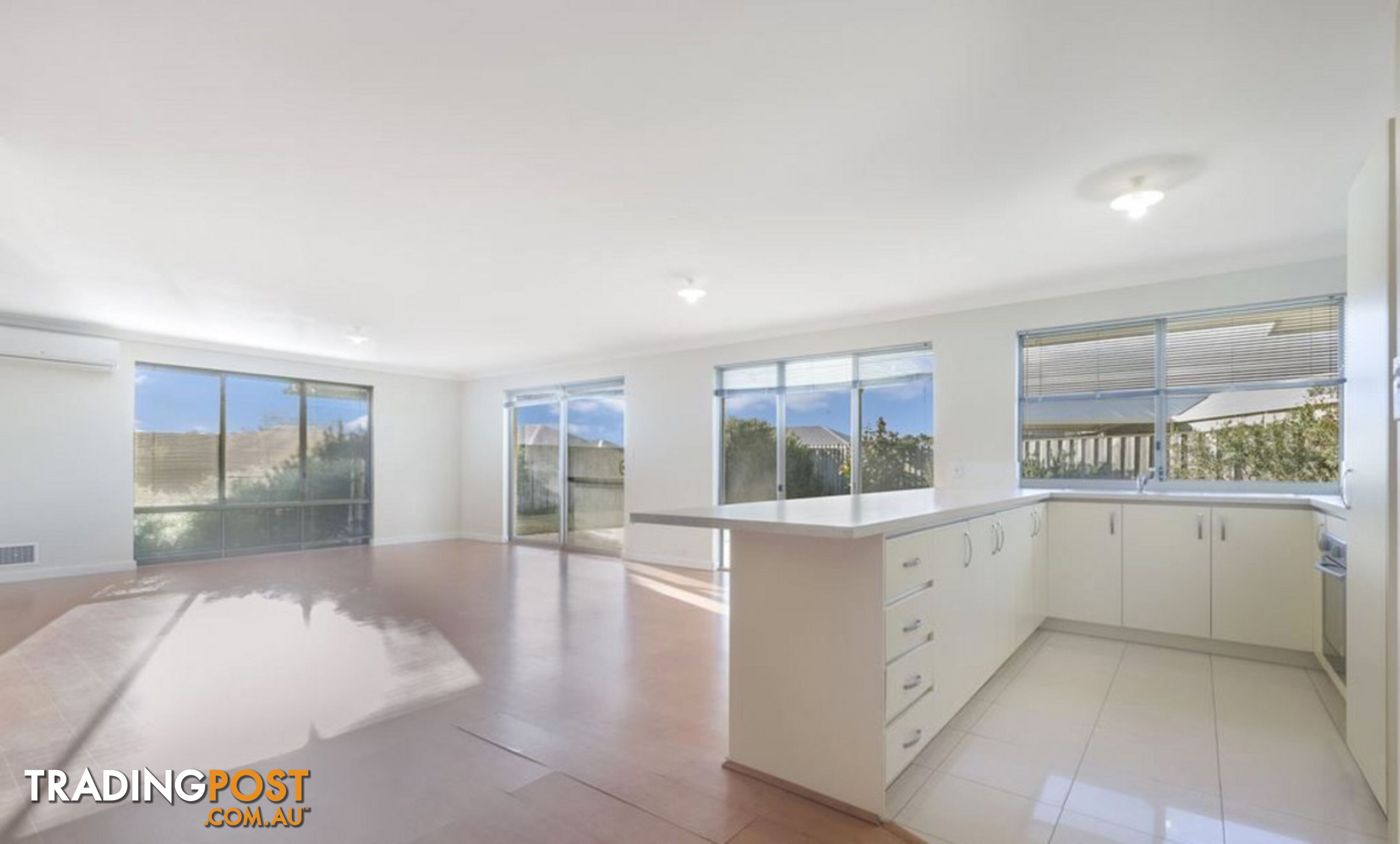 19 Harford Grove YANCHEP WA 6035