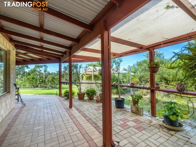 33 Linda Grove GABBADAH WA 6041