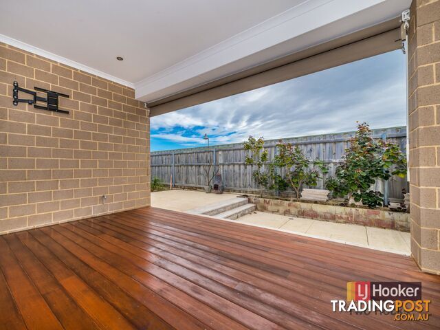 10 Clearview Street YANCHEP WA 6035